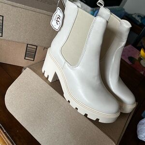 Off White boot